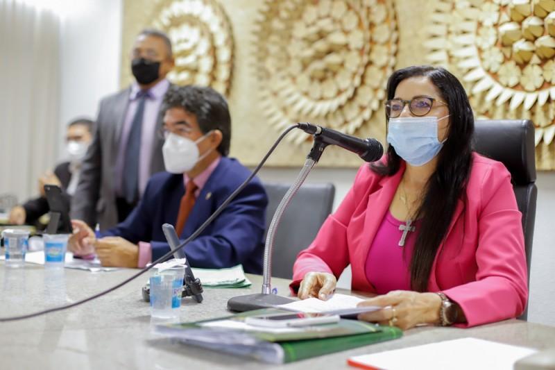 Deputado Limma e deputada Teresa Britto
