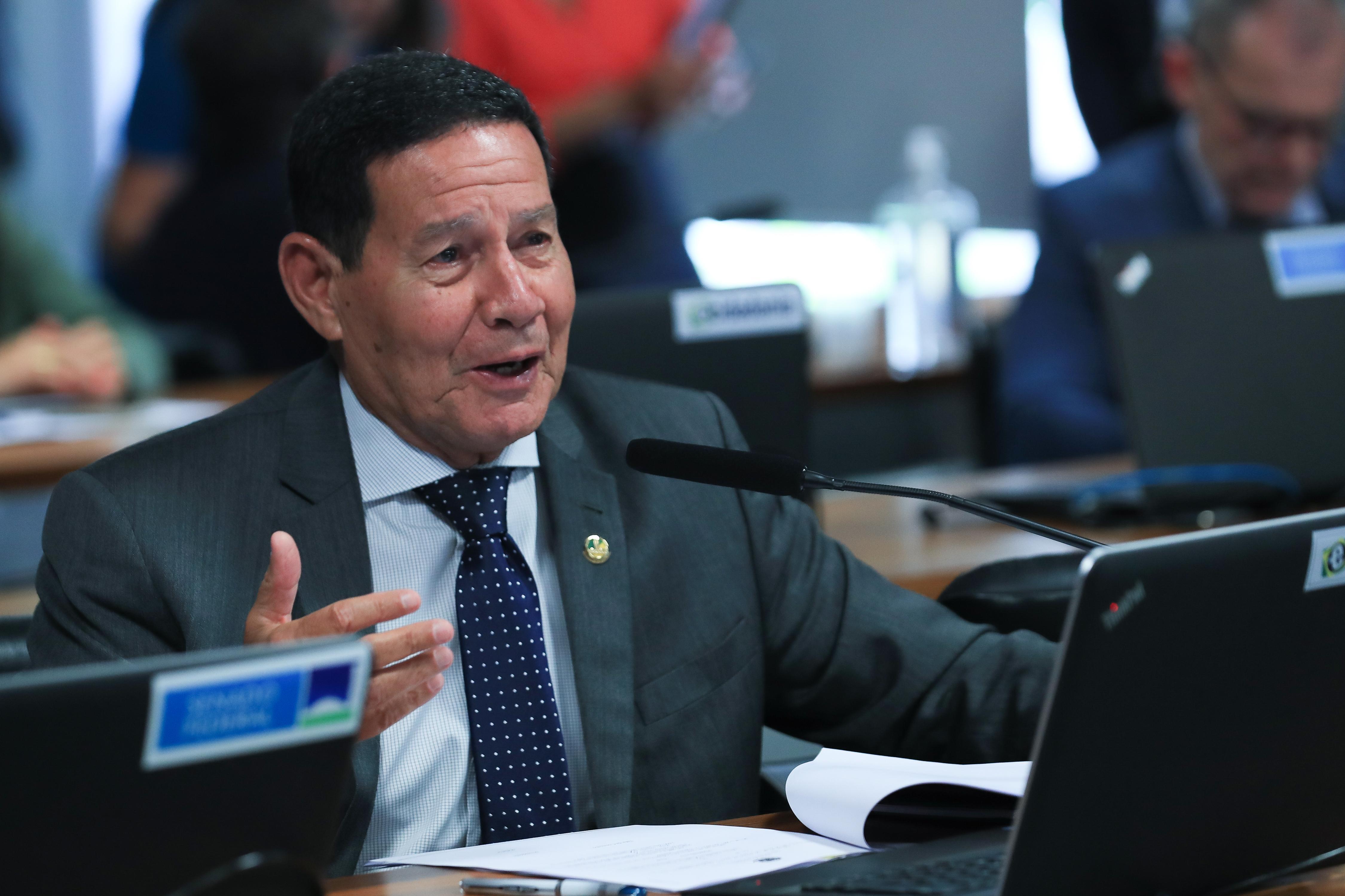 Senador e ex-vice-presidente, Hamilton Mourão (Republicanos-RS)