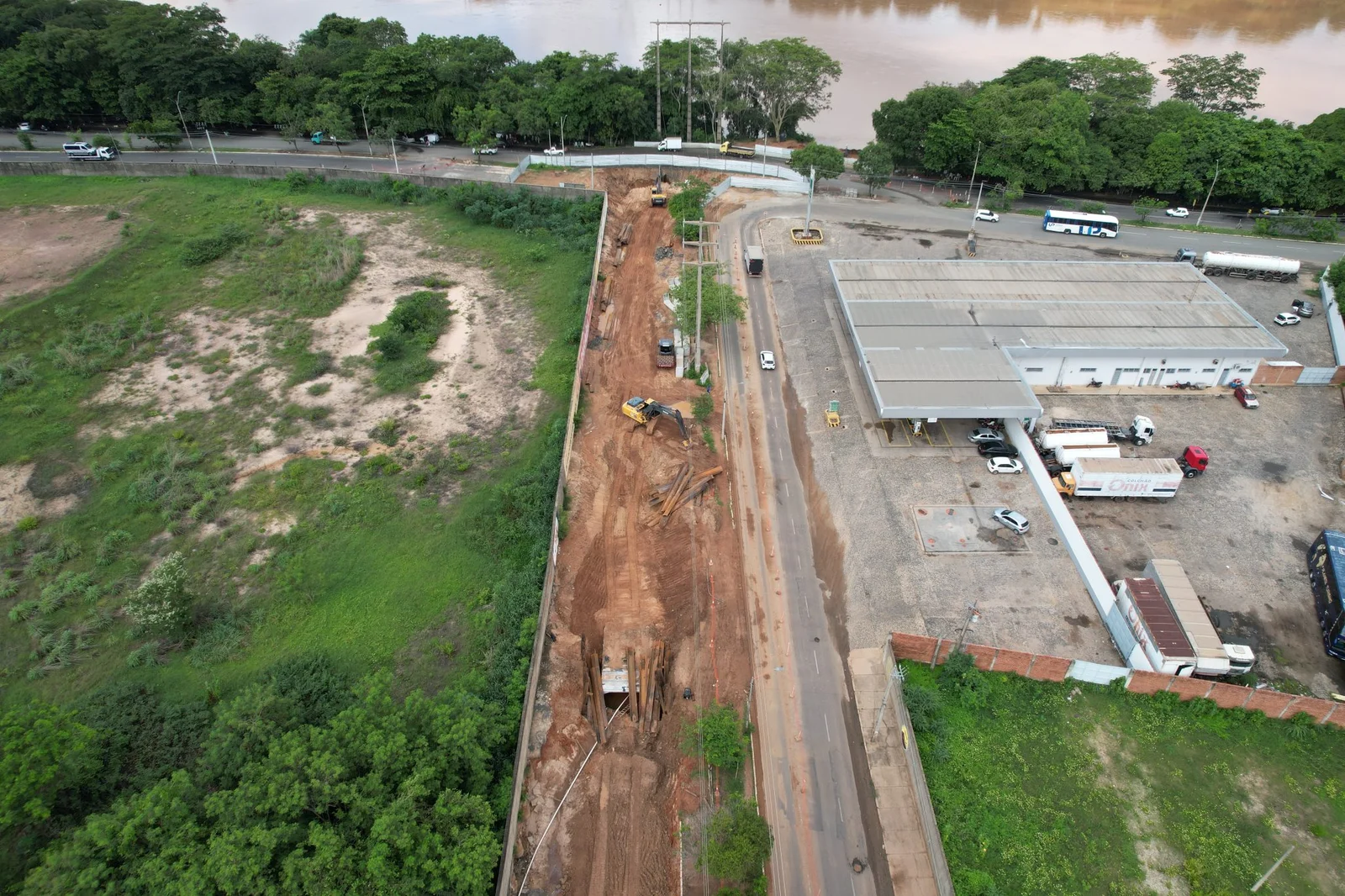 Trecho da avenida Maranhão, na zona Sul, interditado para obras