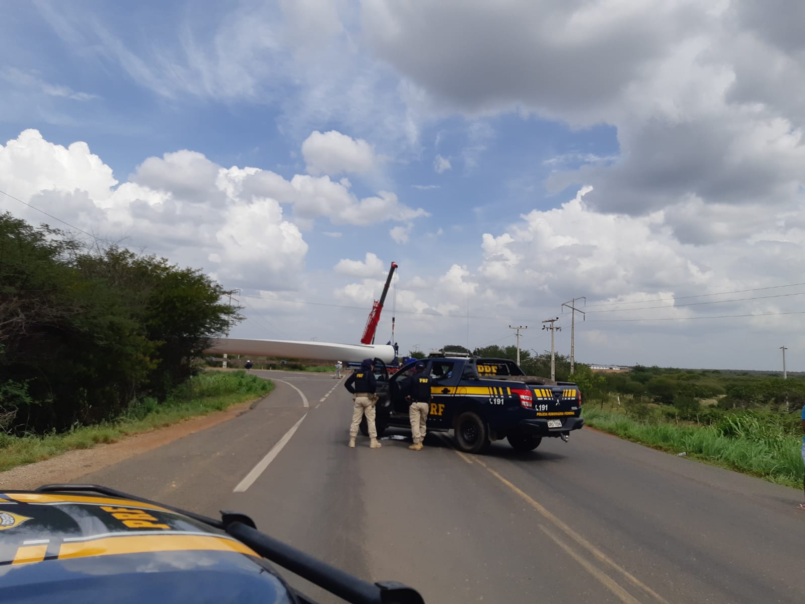 Pista é liberada depois de 30 horas interditada