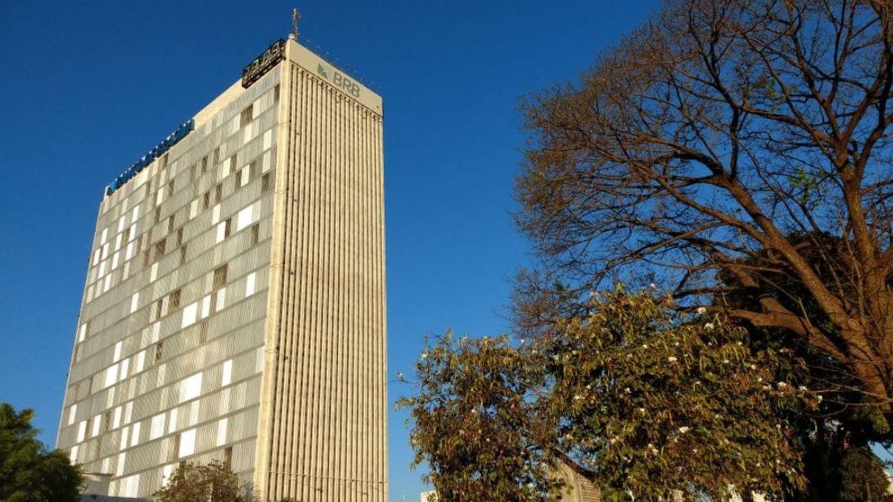 Os candidatos devem ter curso superior na área e pagar taxa de R$ 98 para participar do processo