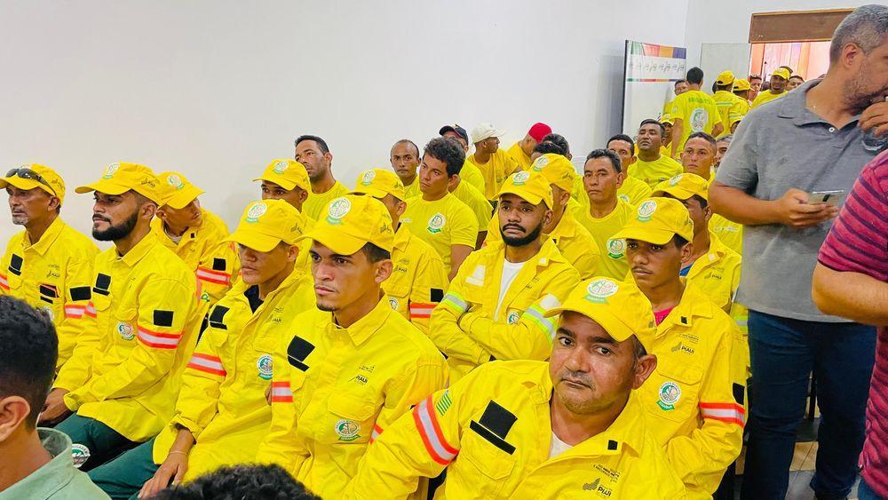 Semarh entrega certificados para mais de 100 brigadistas em Canto do Buriti.