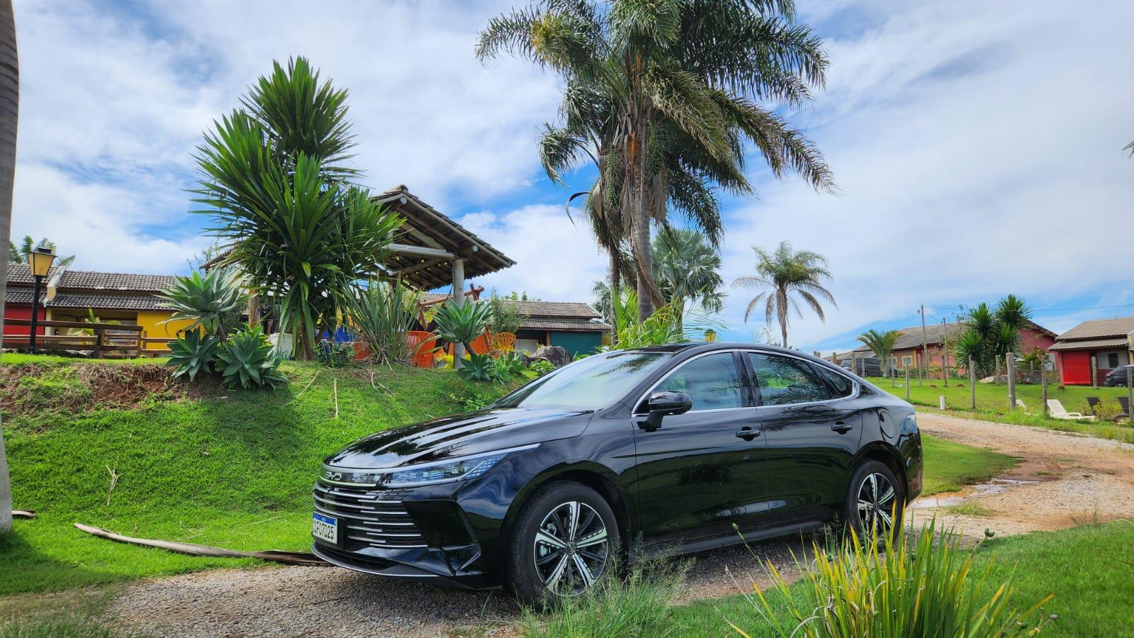 BYD King mostra a autonomia e eficiência da tecnologia híbrida