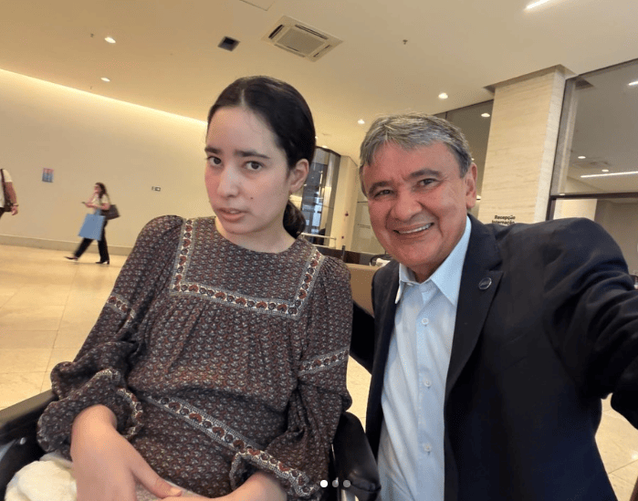 Ministro tranquilizou amigos e seguidores ao afirmar que a filha está bem