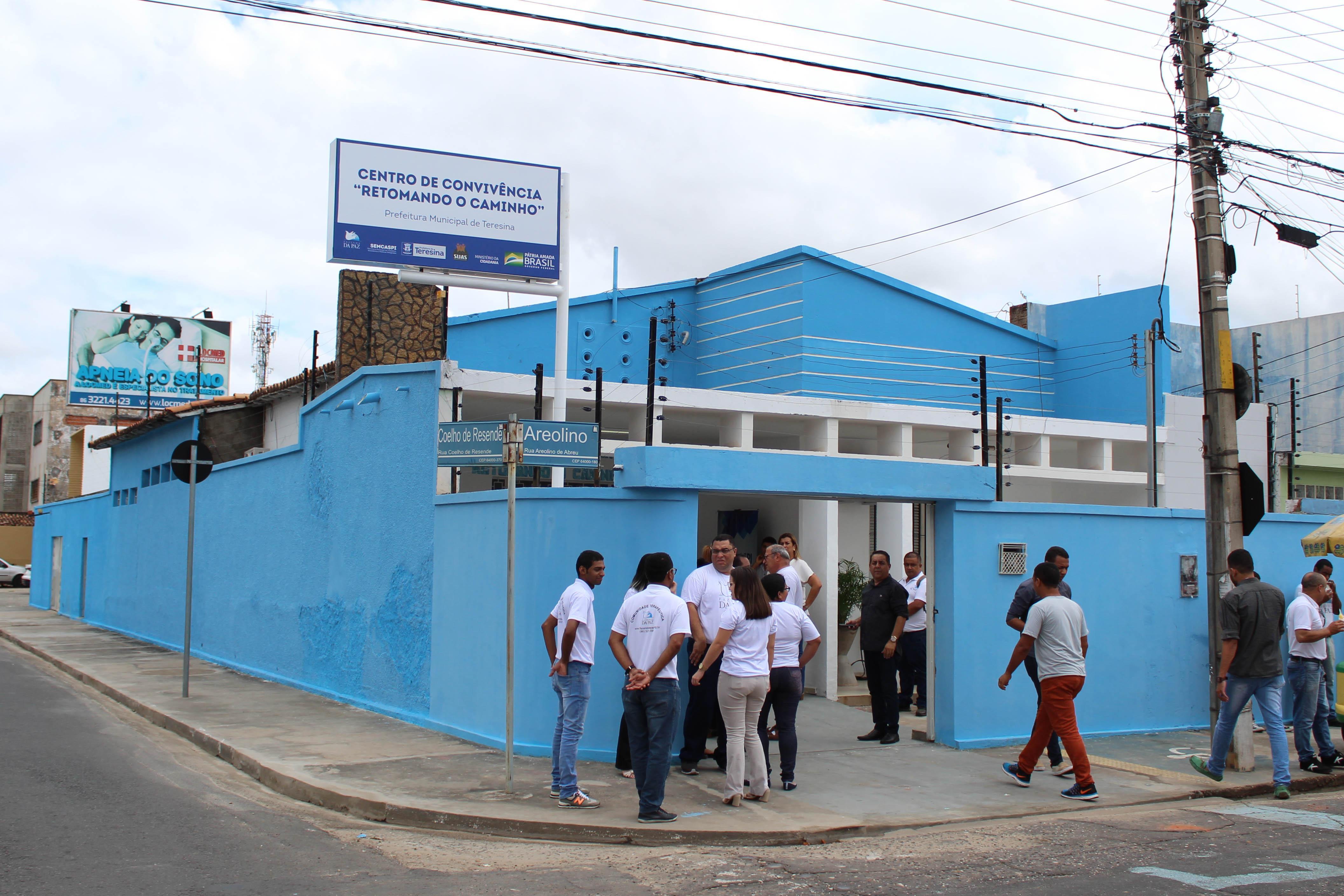 Centro de Convivência Retomando o Caminho