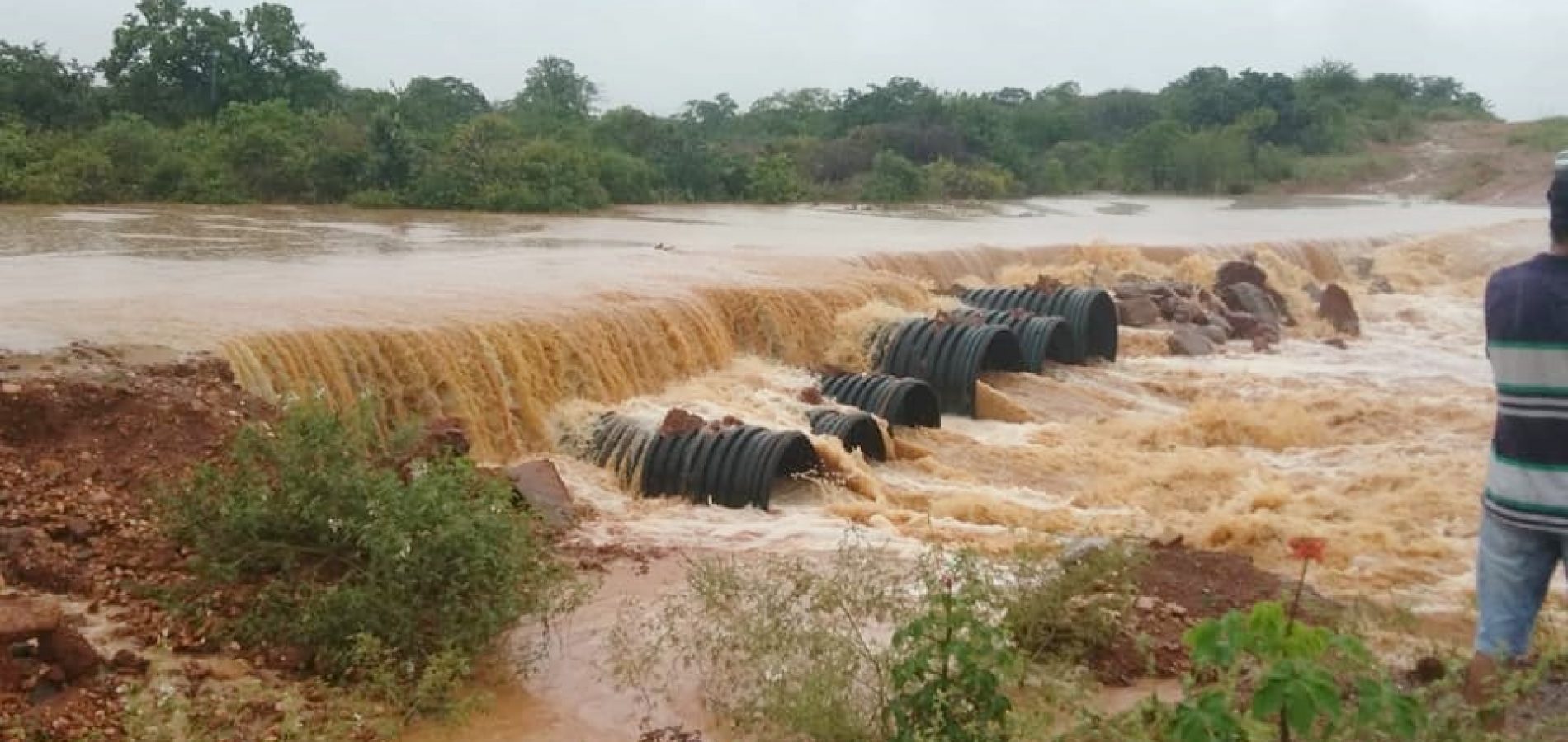 Em 24h, volume de chuvas ultrapassa a média mensal no município de Queimada Nova