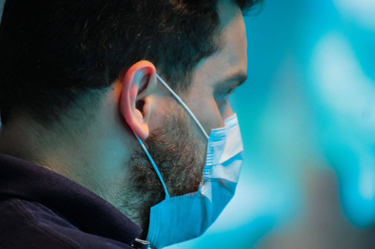 Uso de máscara ajuda no combate ao novo coronavírus