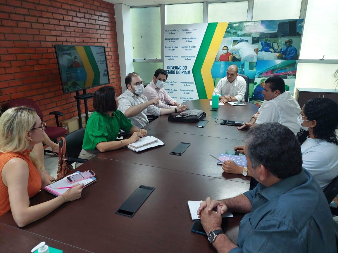 Reunião trata sobre as novas variantes de Covid-19