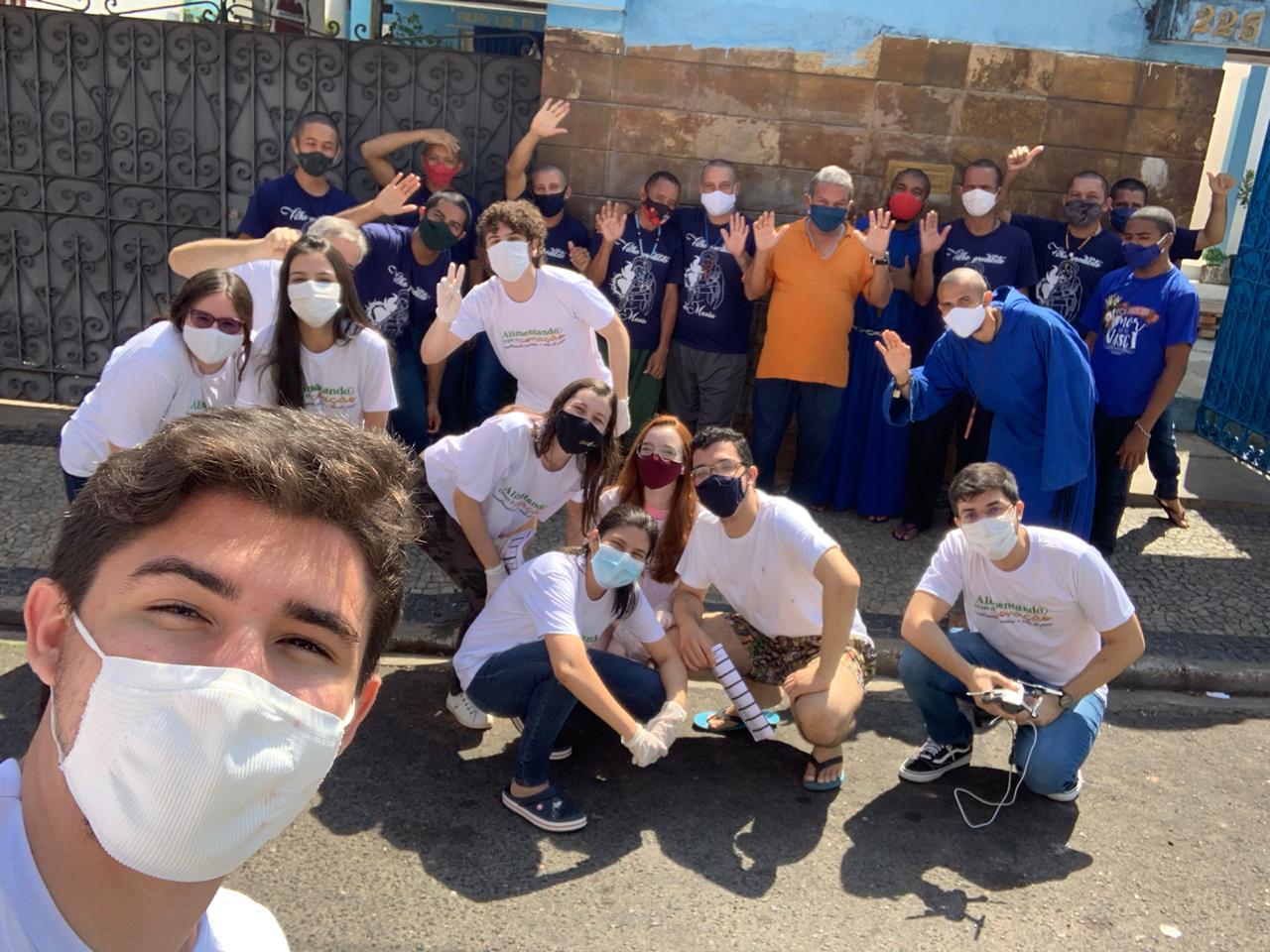 Alimentando Corações