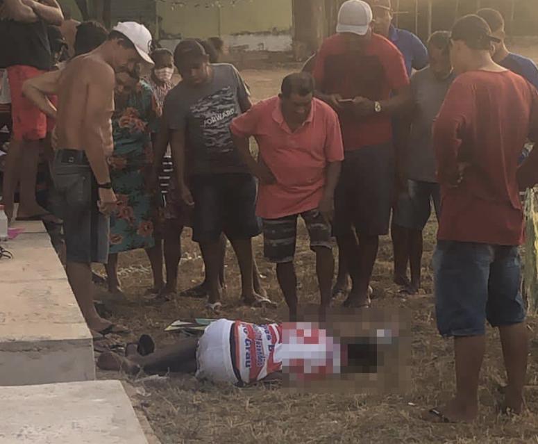 Adolescente é assassinado enquanto empinava pipa e Piripiri