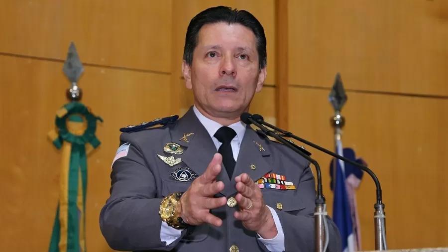 Deputado estadual Capitão Assumção (PL-ES) em sessão na Assembleia Legislativa