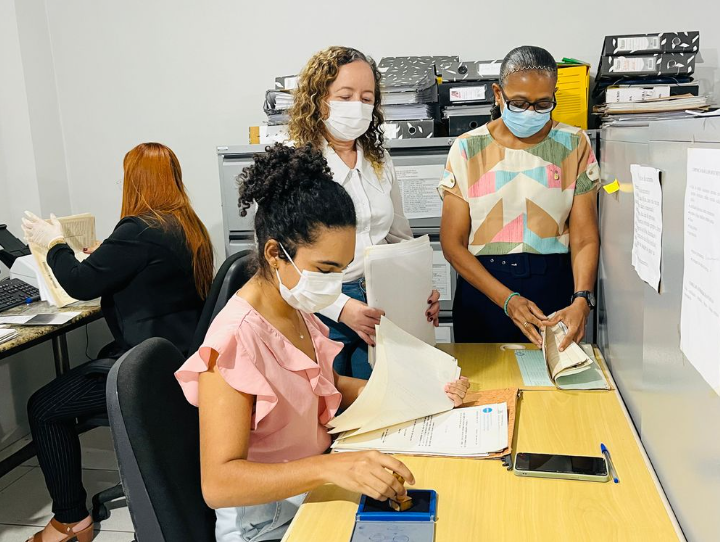 Digitalização de documentos na Seplan