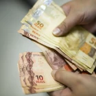 Com feriado, quando será o 5º dia útil de maio? Saiba data do pagamento