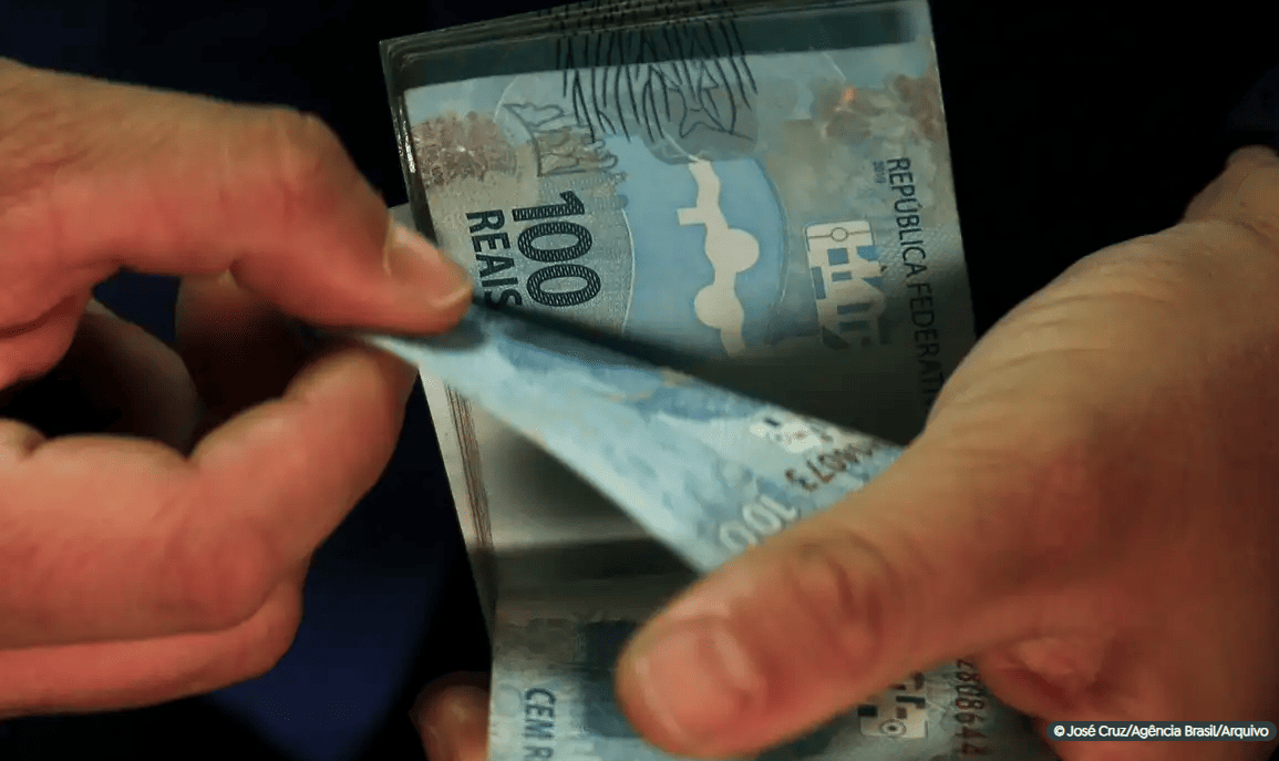 Leitores apontam economia como principal influência para o voto em 2026