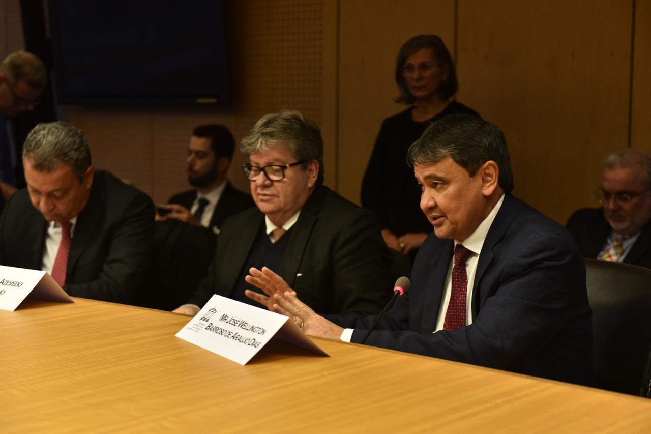 Apresentação em Paris