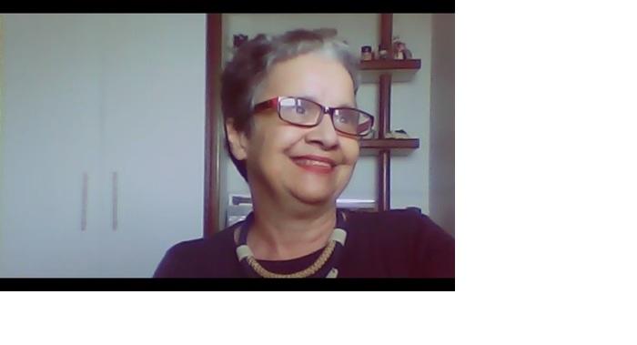 Infectologista, Sylvia Lemos Hinrichsen