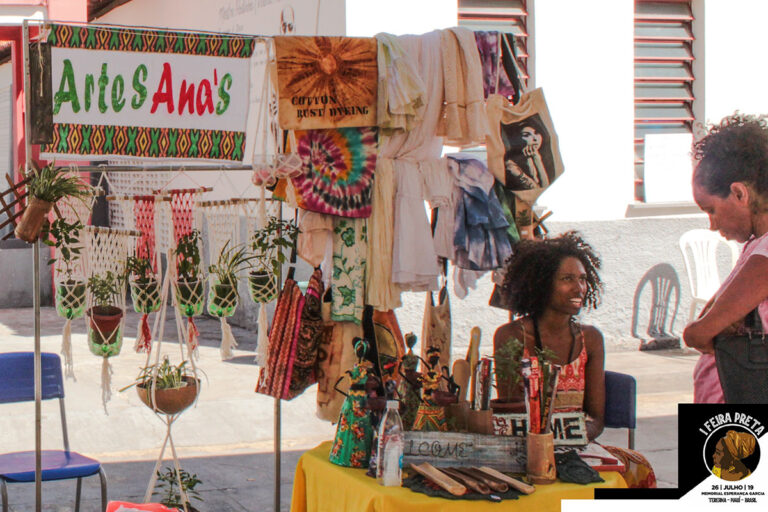 Feira Preta no Memorial Esperança Garcia