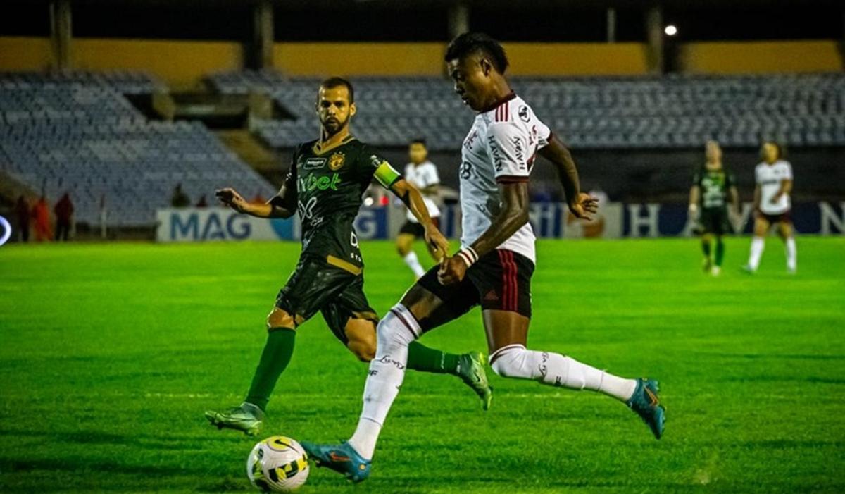 Flamengo e Altos