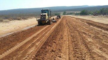 Pavimentação de rodovia de acesso ao Ceará