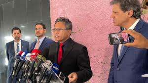 Pix, Fake news e a reação do governo