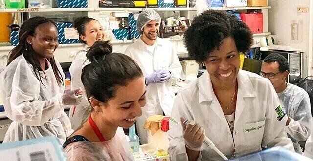 Tecnologia que sequenciou coronavírus em 48 horas permitirá monitorar epidemia em tempo real (Foto: Equipe do Projeto CADDE)