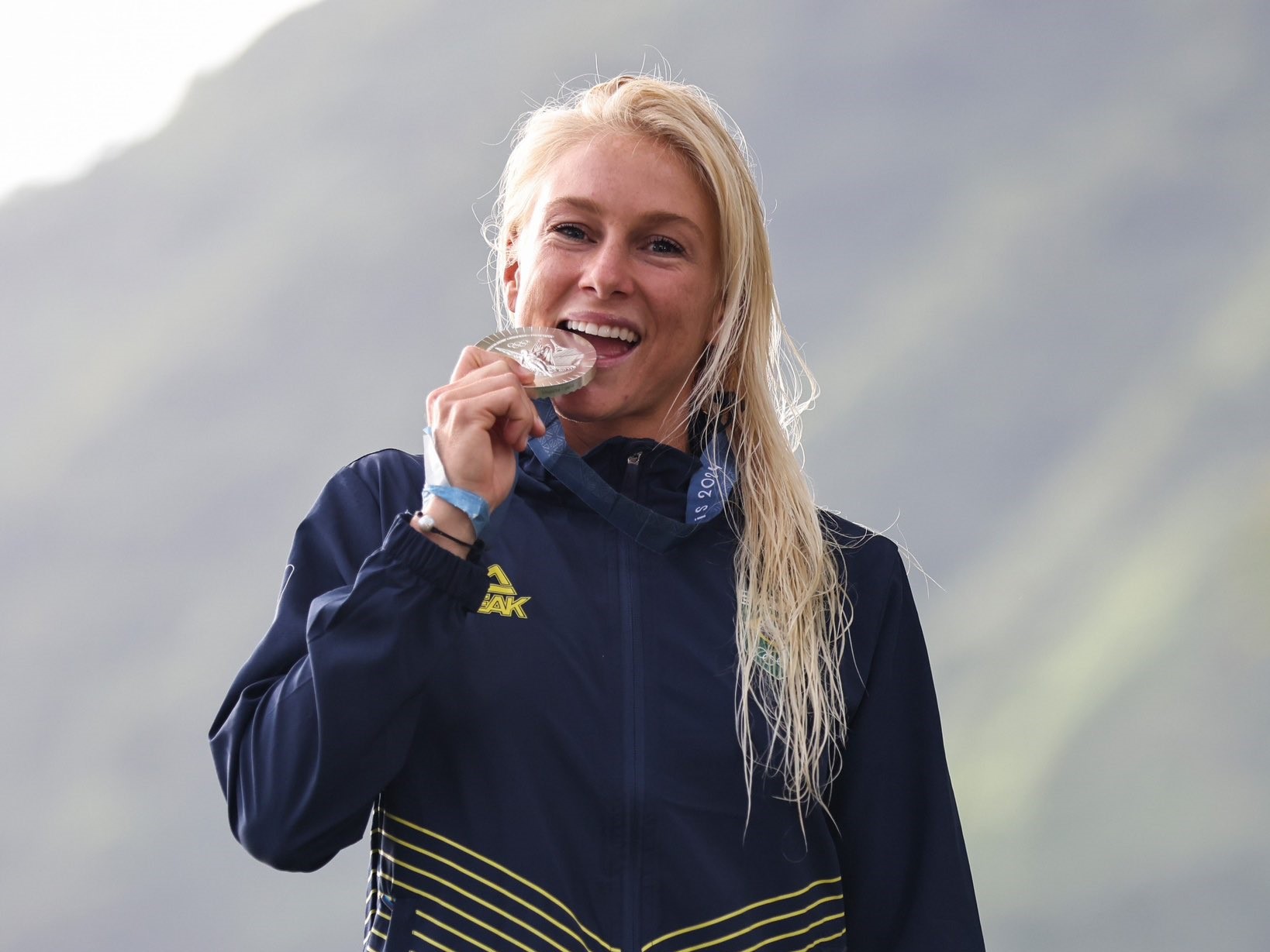 Tatiana Weston-Webb ficou com a medalha de prata do torneio feminino de surfe dos Jogos Olímpicos de Paris