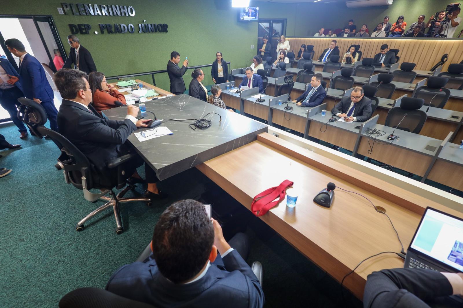 Reunião das comissões conjuntas da Alepi