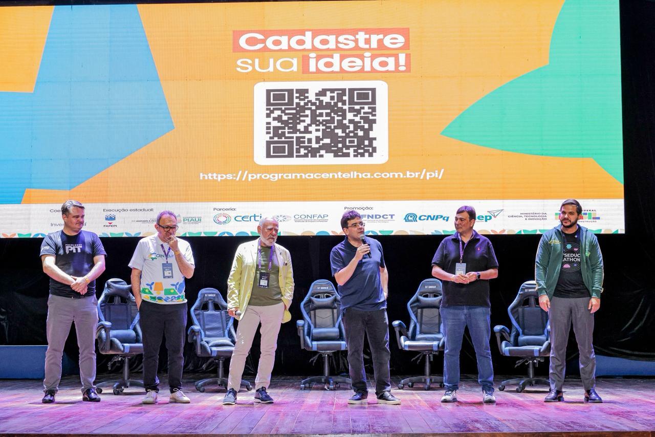 Governador no lançamento do projeto Centelha