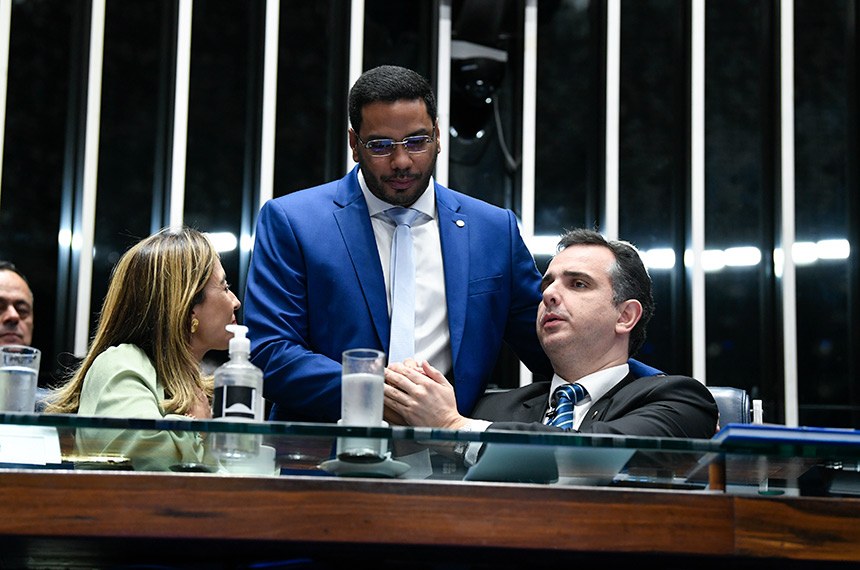 Senado confirma indicado da Câmara para o TCU