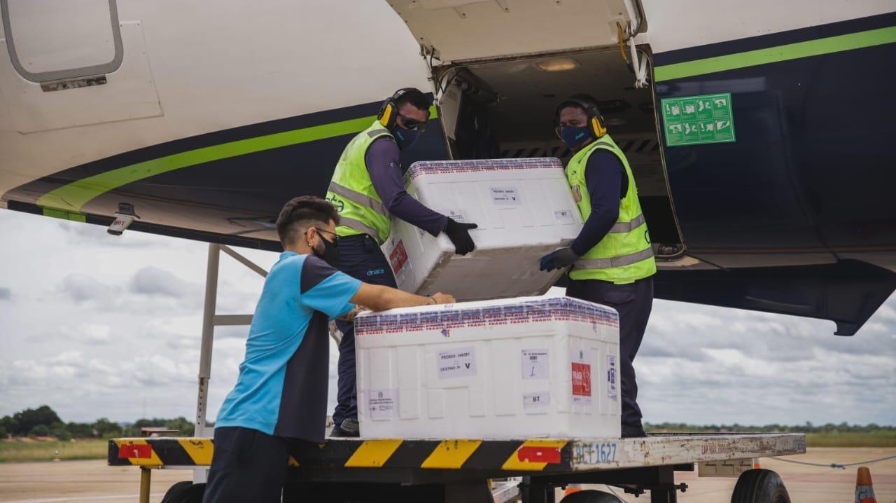 Piauí recebeu nesta sexta-feira 87 mil doses de vacina Covid