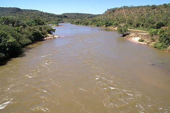Rio Parnaíba em Ribeiro Gonçalves