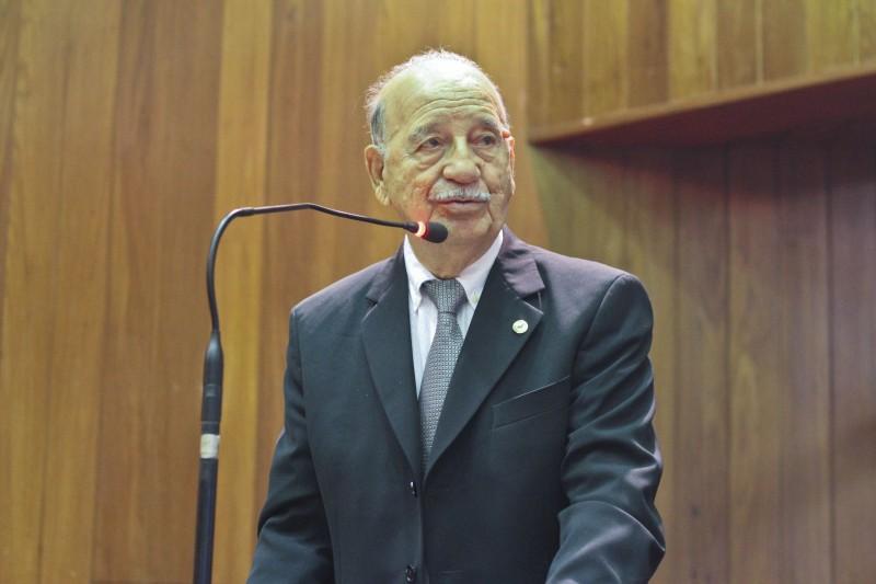 Ex-deputado Juraci Leite