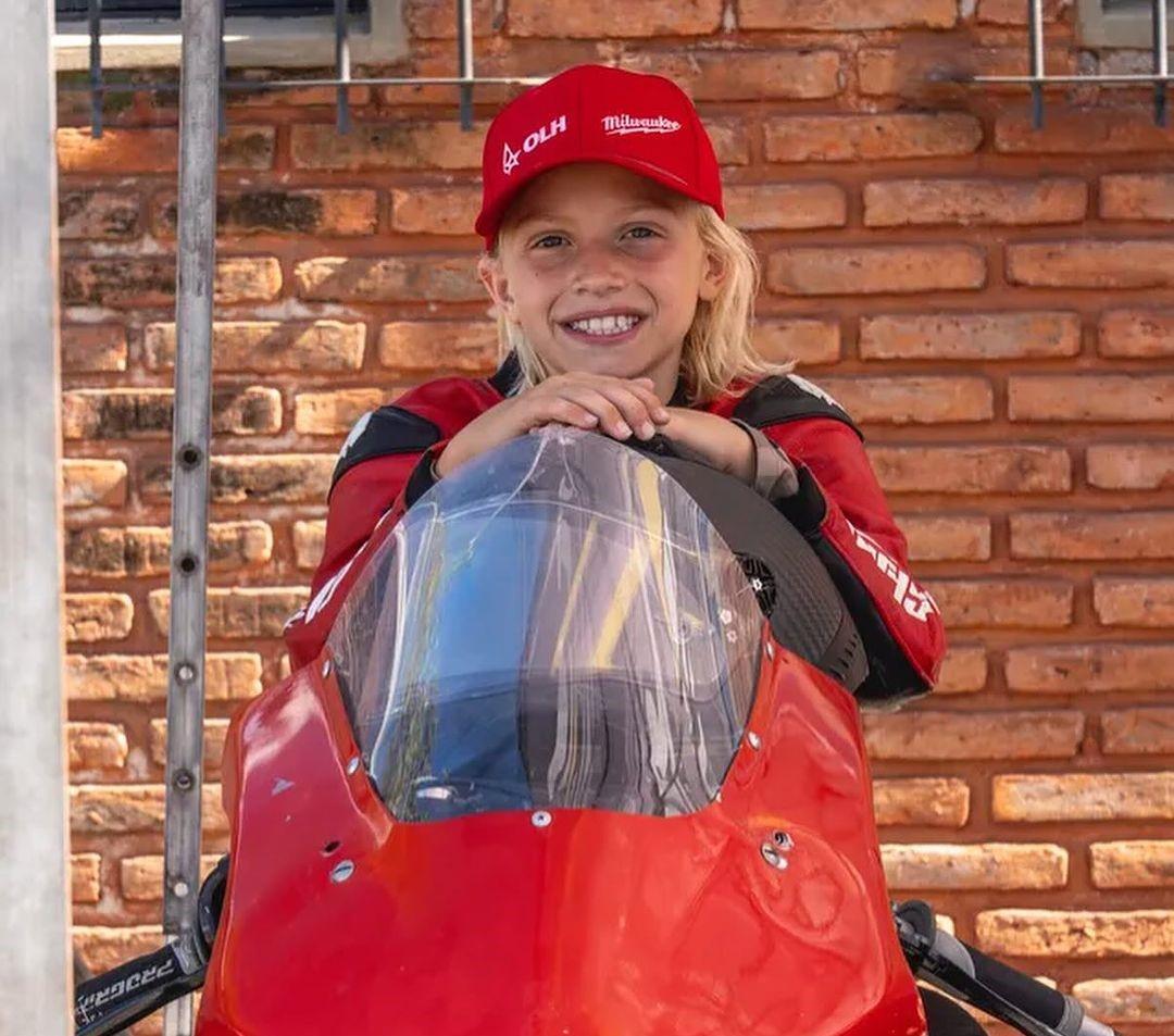 O piloto Lorenzo Somaschini, de 9 anos