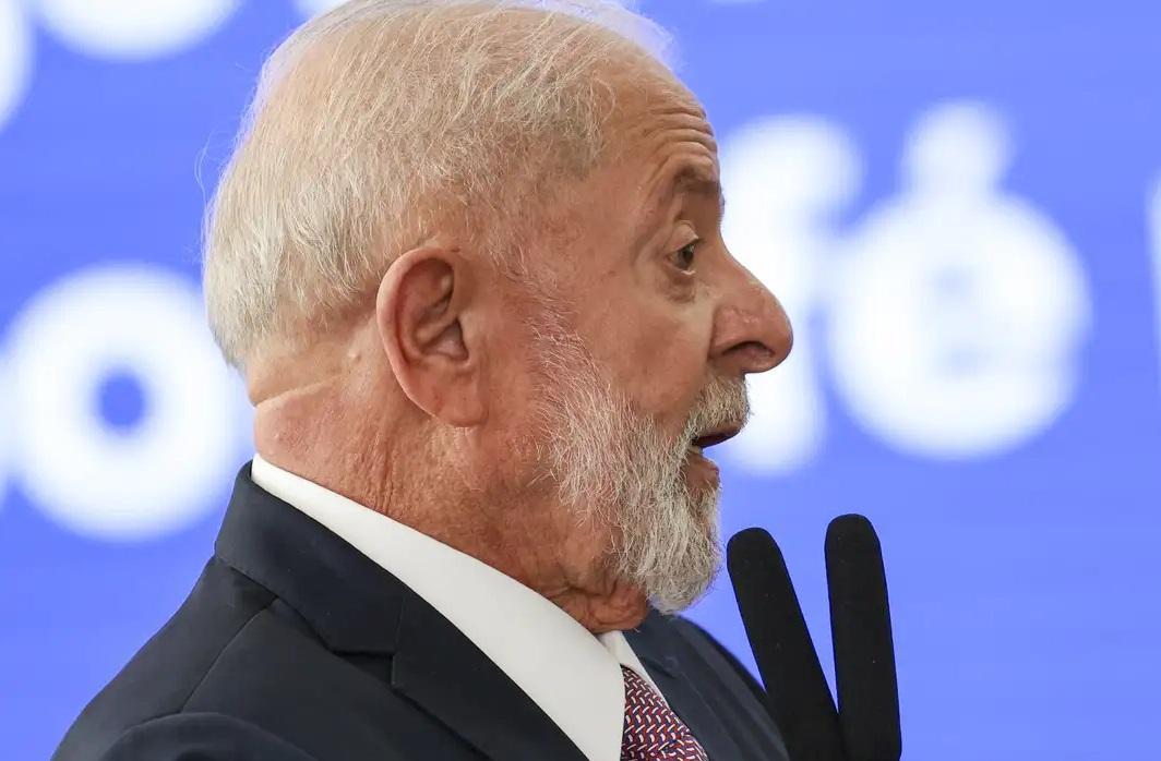 Presidente Lula amplia o programa Pé-de-Meia