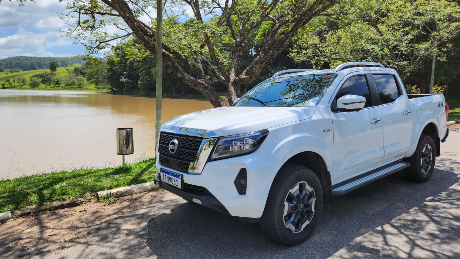 Nissan Frontier 2026 encara os desafios das picapes médias no mercado brasileiro