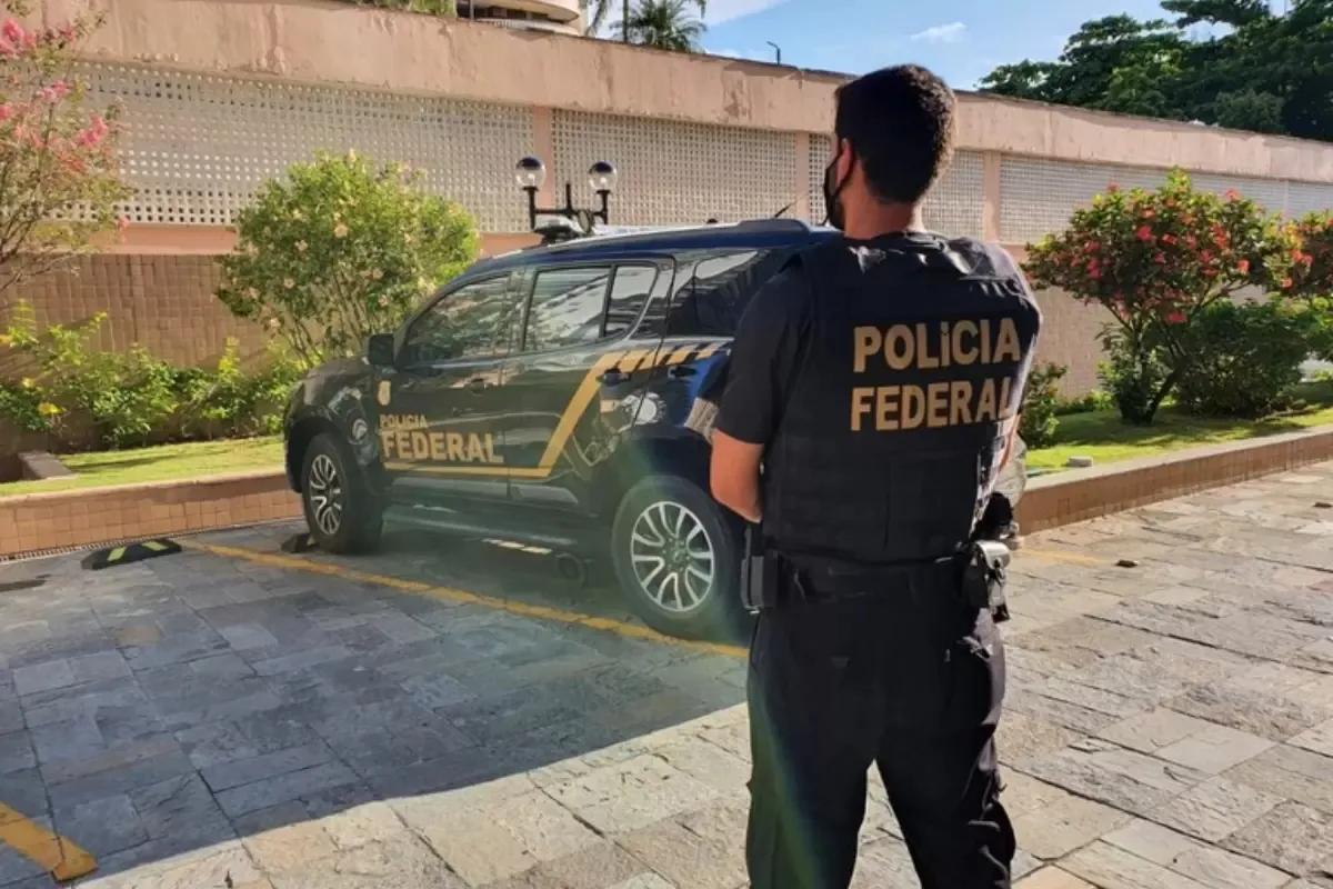 PF cumpre 8 mandados de prisão em Parnaíba e Luís Correia