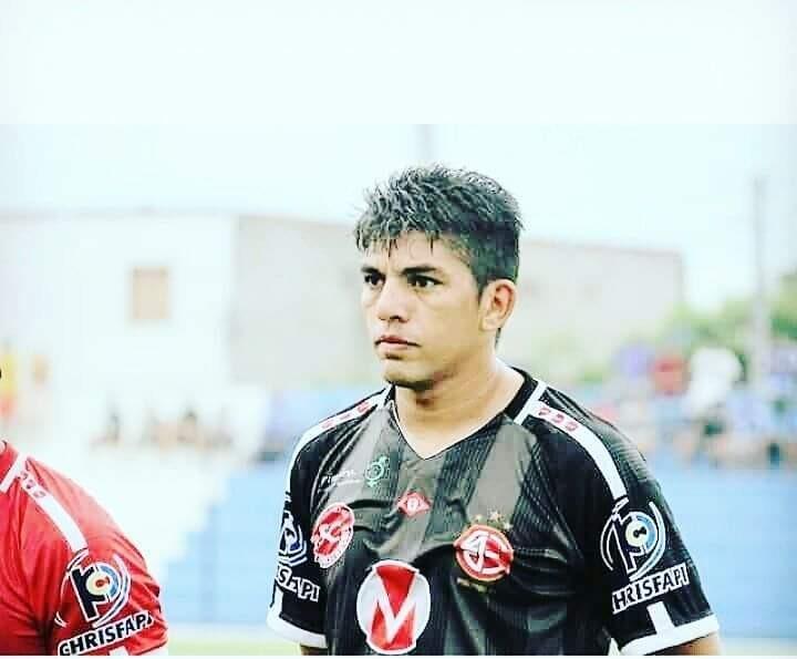 Goleiro Jailson do 4 de Julho