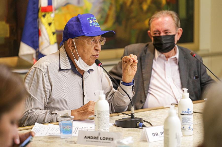 Dr. Pessoa assina ordem para a licitação da obra do Mulher da Mulher de Teresina