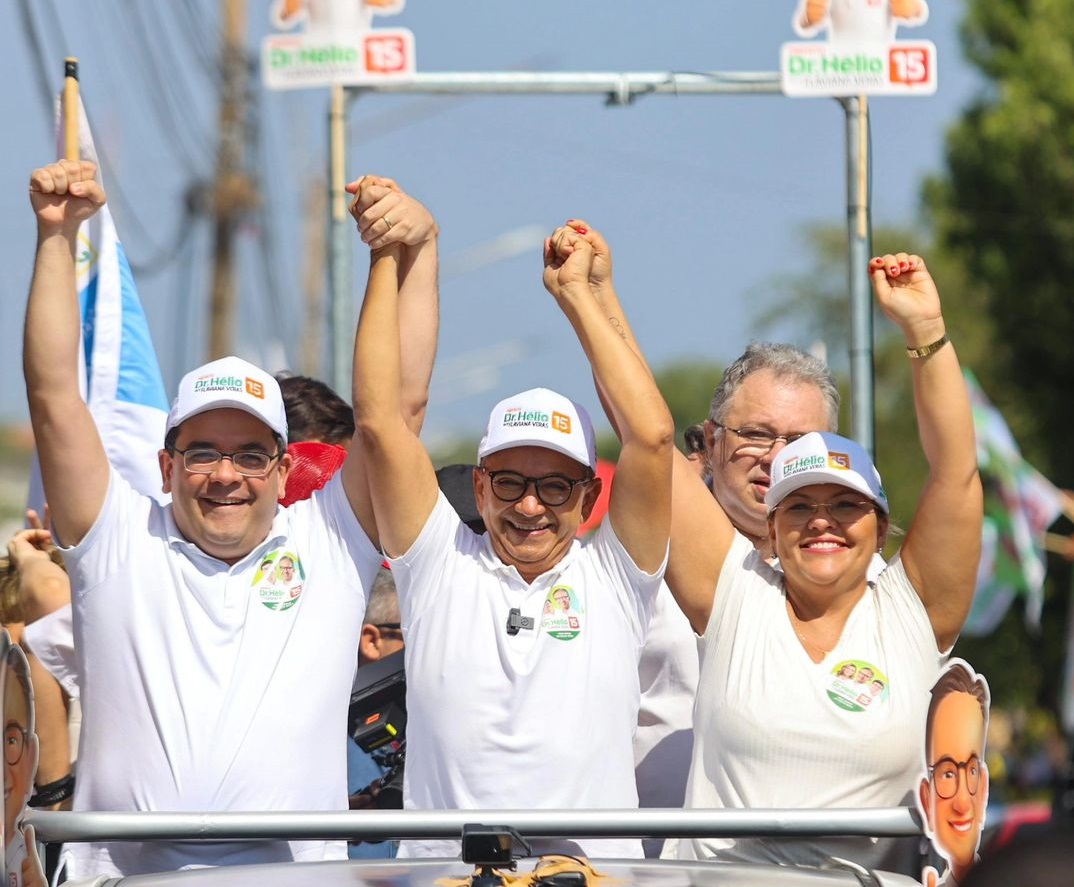 Rafael Fonteles participa de carreata de Dr. Hélio e Flaviana em Parnaíba