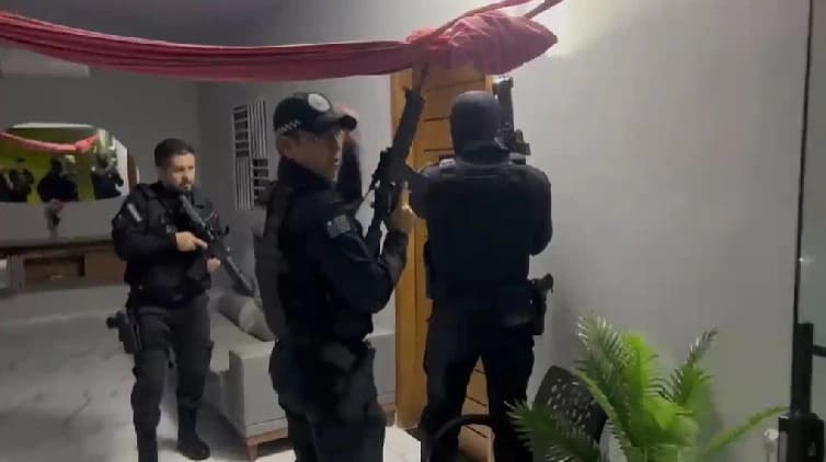 Presos seis acusados tráfico de drogas no Norte do Piauí; arsenal foi apreendido