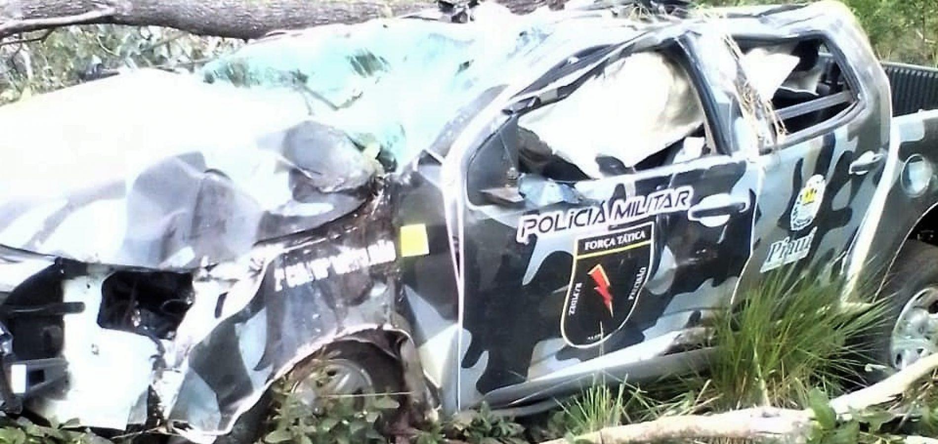Policiais ficam feridos em grave acidente no Piauí