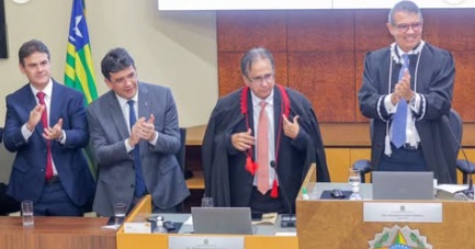Severo Eulálio e Rafael Fonteles participaram da posse da nova cúpula do TRE-PI