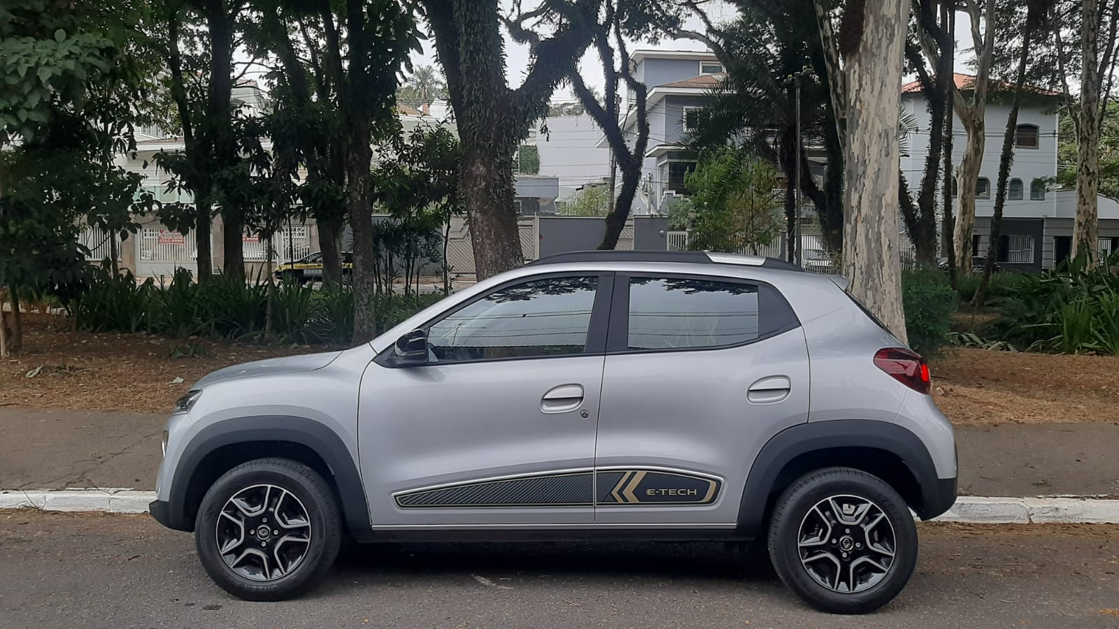 Preço é o maior atrativo do Renault Kwid E-Tech