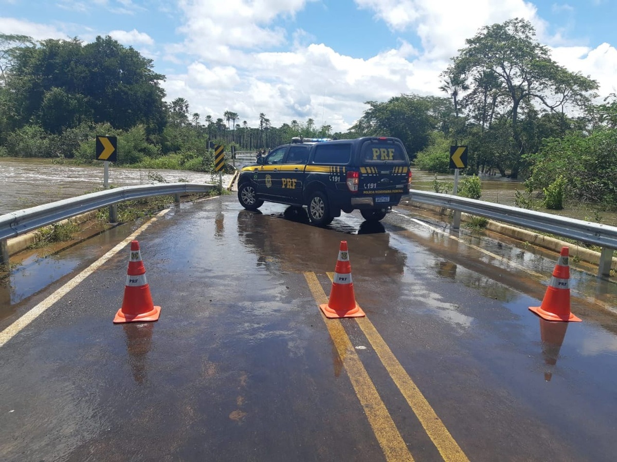 BR 222 alagada