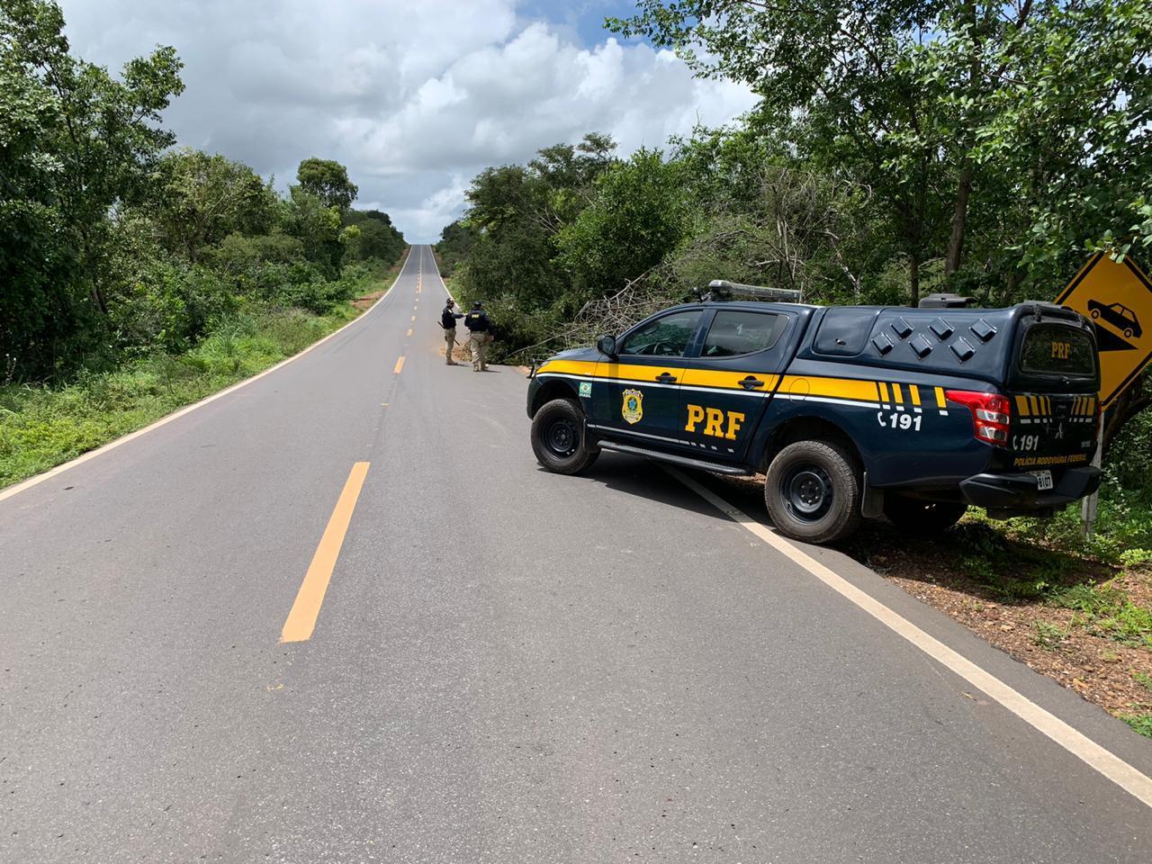PRF durante ação em BR no Piauí