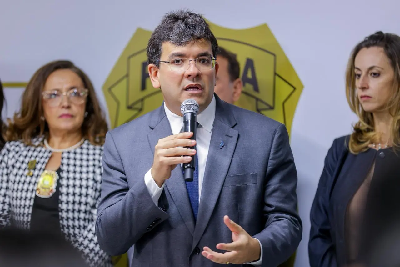 Rafael Fonteles anuncia novo concurso da PM-PI
