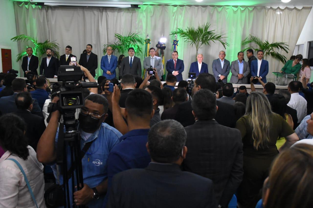 Posse de Toninho da Caridade