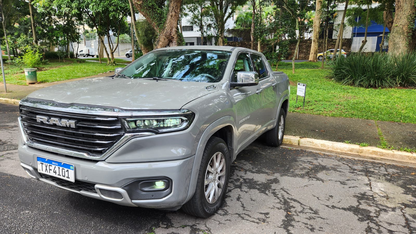 Ram Rampage 2026 atua no limite de uso urbano e amplia alcance na estrada