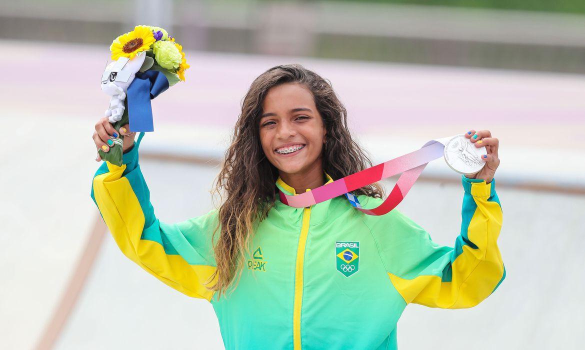 Rayssa Leal conquista medalha de prata