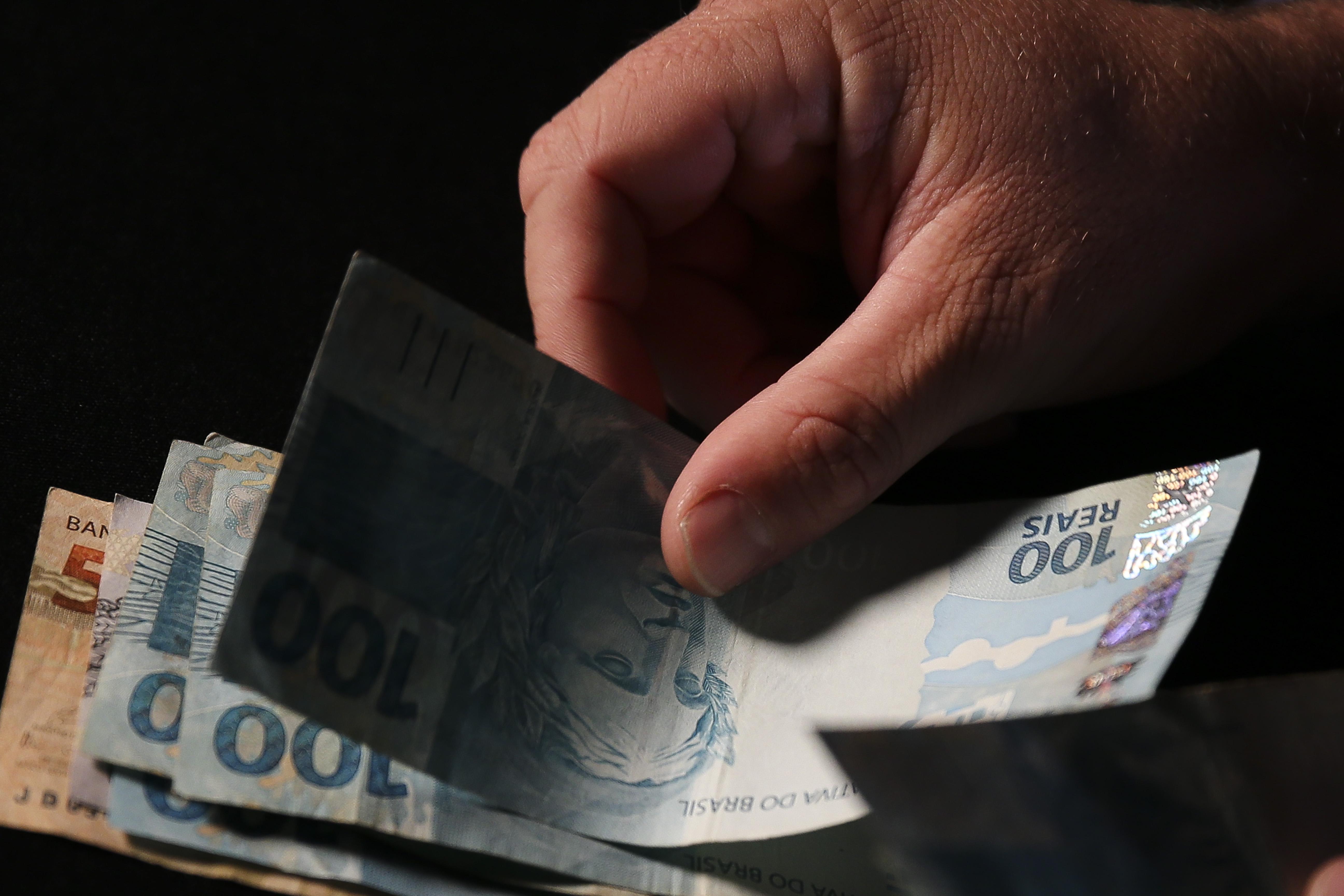 Isenção do Imposto de Renda para quem ganha até R$ 5 mil promoveria uma redução da desigualdade de renda
